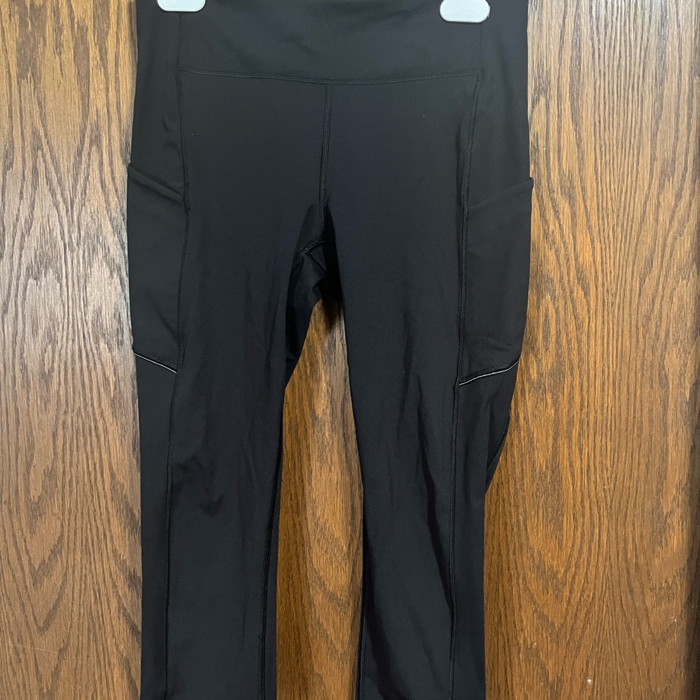 Lululemon black cropped leggings - NWOT size 8